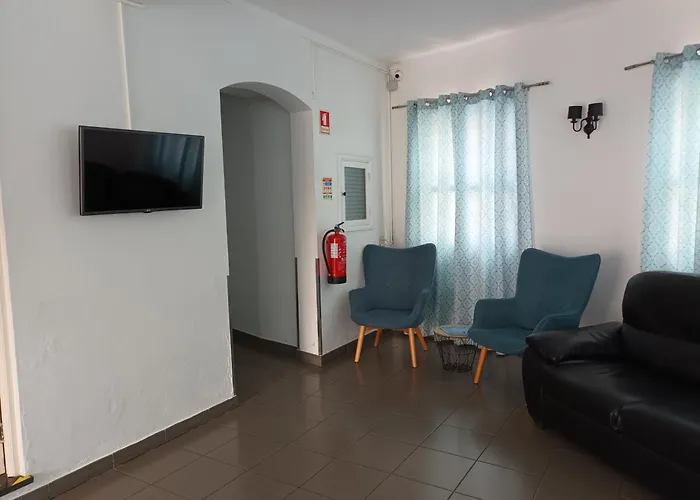 Branco I Otel Praia da Vitória