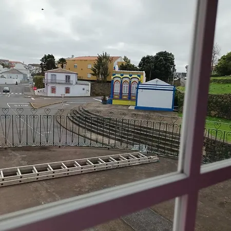 Branco I Praia da Vitoria